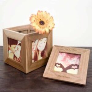 Personalised Oak Photo Frame - Couples Edition