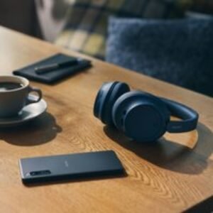 Wireless Noise Cancelling Headphones - black